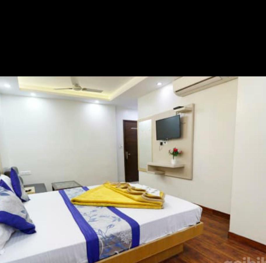 Hotel Le Mem Делі Екстер'єр фото