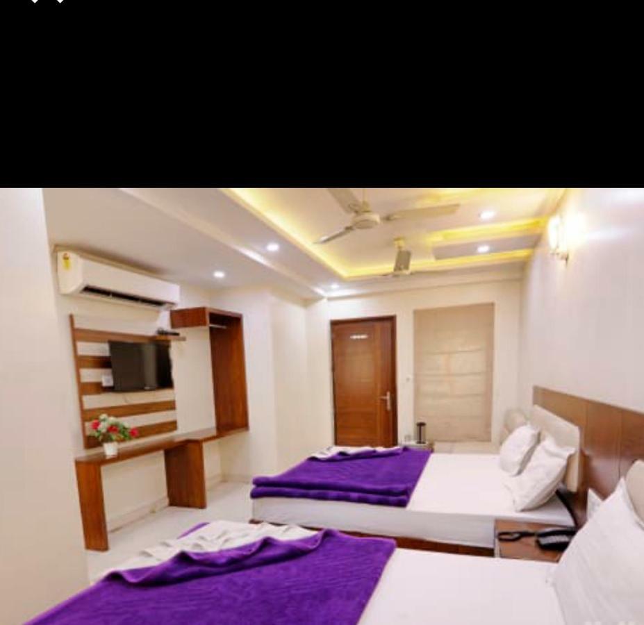 Hotel Le Mem Делі Екстер'єр фото